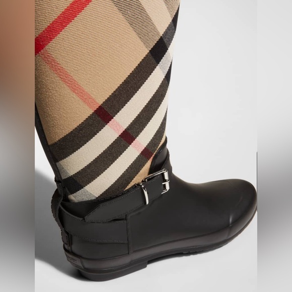 Burberry Simeon Vintage Check Moto Rain Boots size 40 nib - Picture 3 of 6
